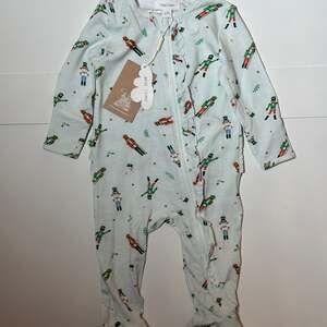 NWT Angel Dear Baby Nutcracker Christmas Sleeper Size 3-6M